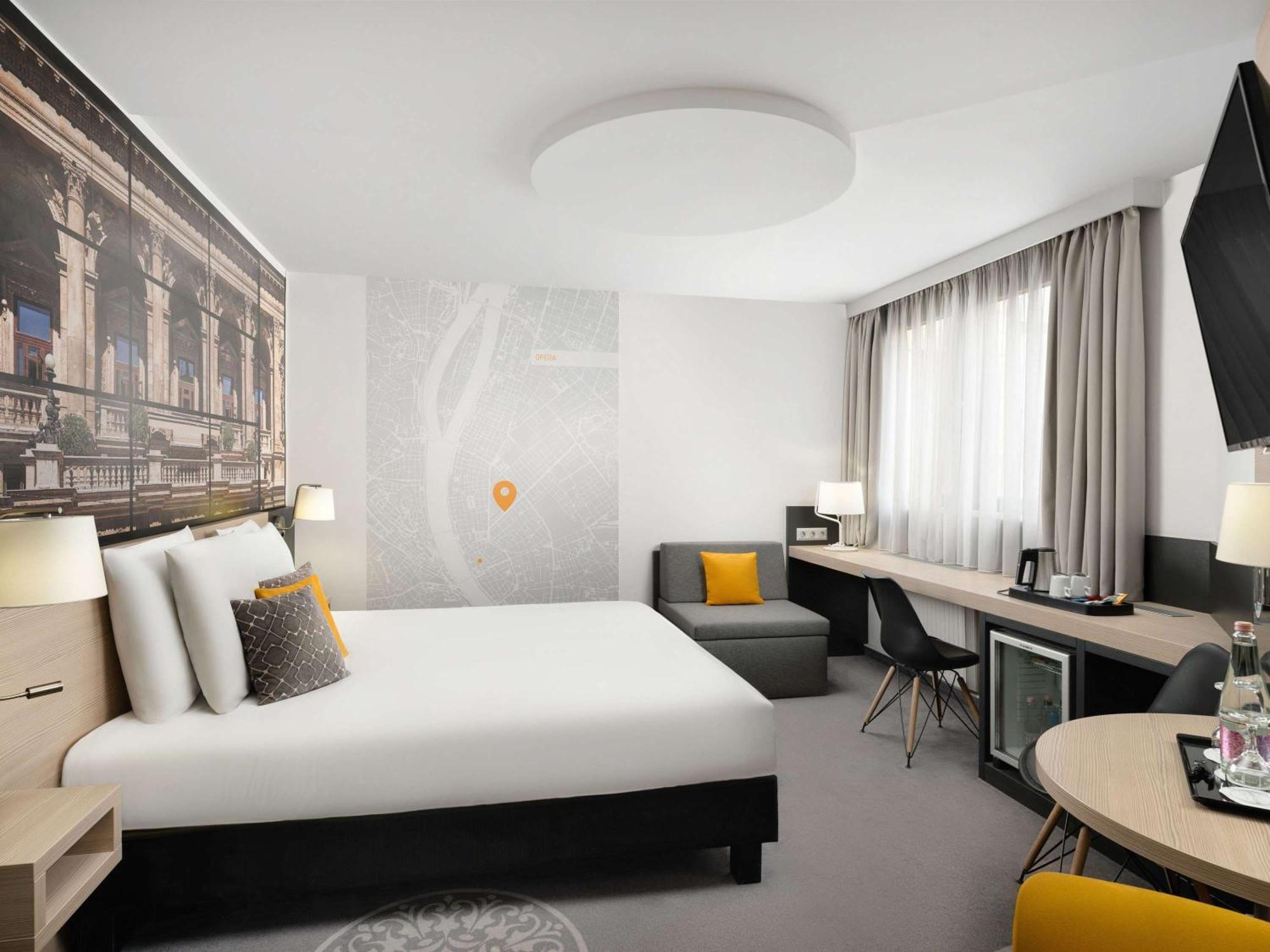 Mercure Budapest City Center Exterior photo